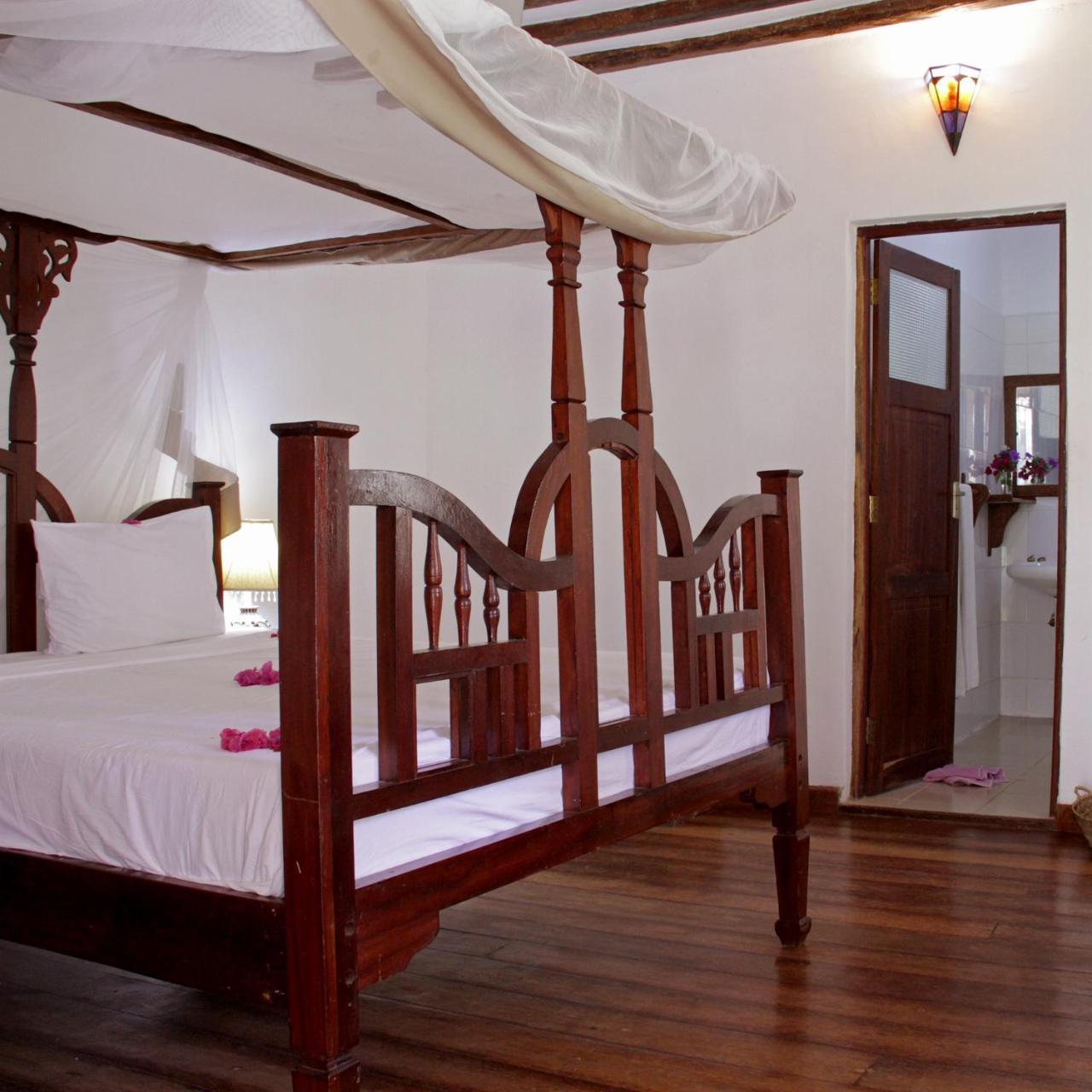 Panga Chumvi Beach Resort Matemwe  Exterior foto